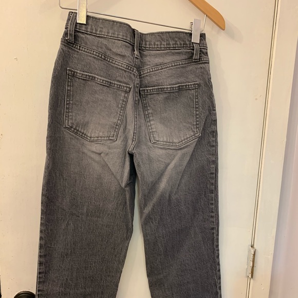 Universal Thread Jeans - Picture 4 of 4